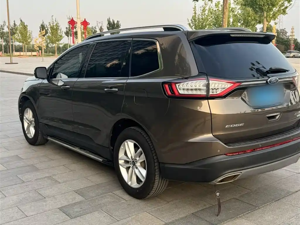 Ford Edge 2015 — фото 3