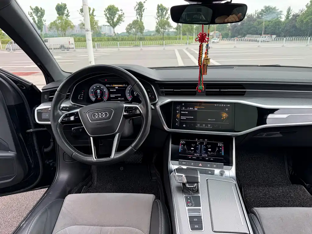 Audi A6L 2021 — фото 12