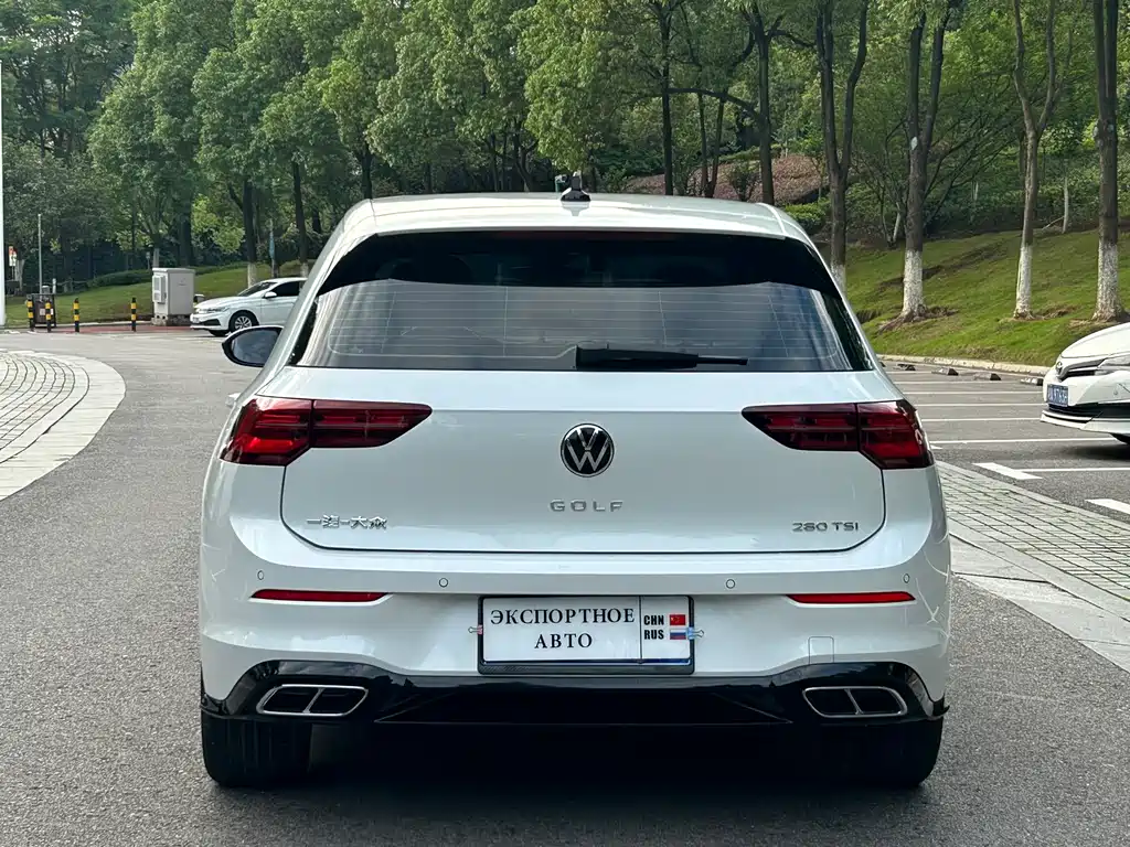 Volkswagen Golf 2022