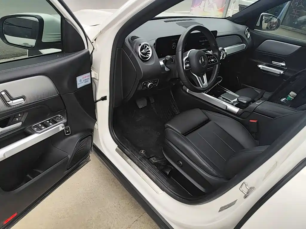 Mercedes-Benz GLB 2020 — фото 16