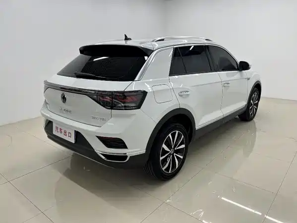 Volkswagen T-Roc 2023