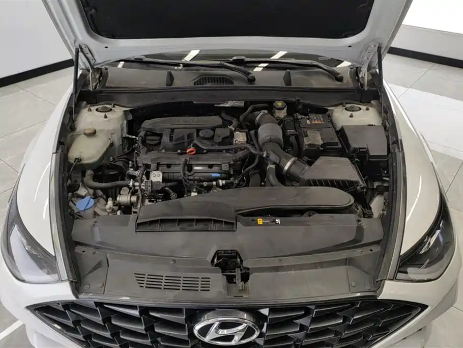 Hyundai Sonata 2021 — фото 10
