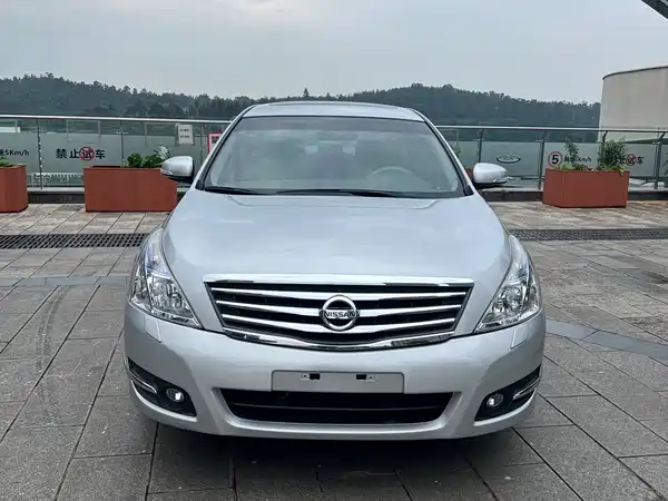 Nissan Teana 2010