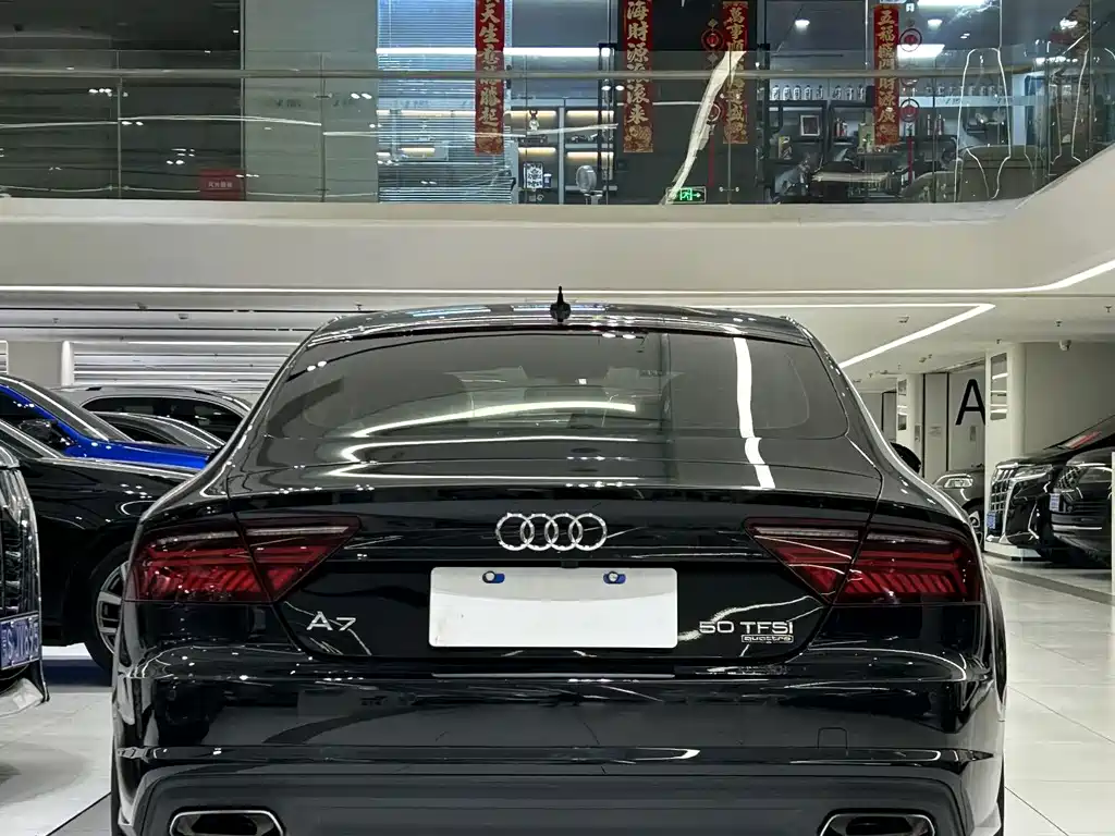 Audi A7 2018 — фото 11