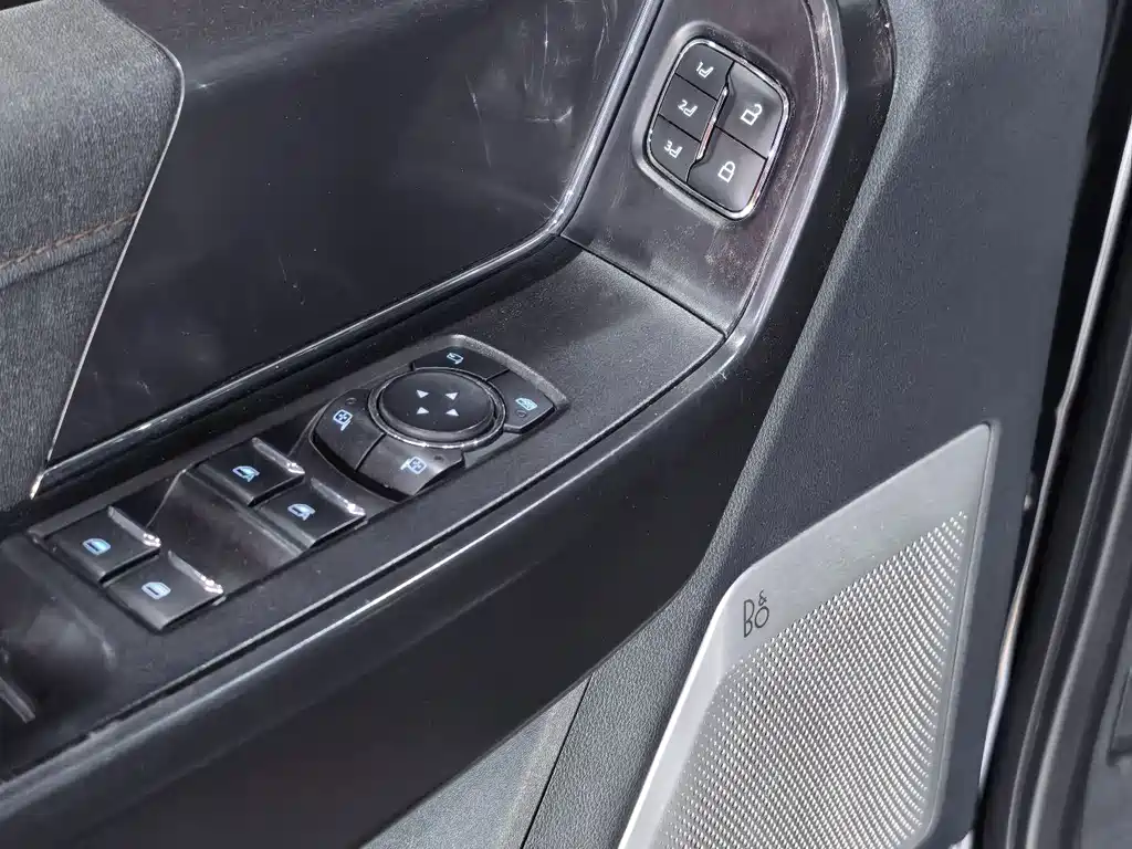 Ford F-150 Raptor 2023 — фото 14