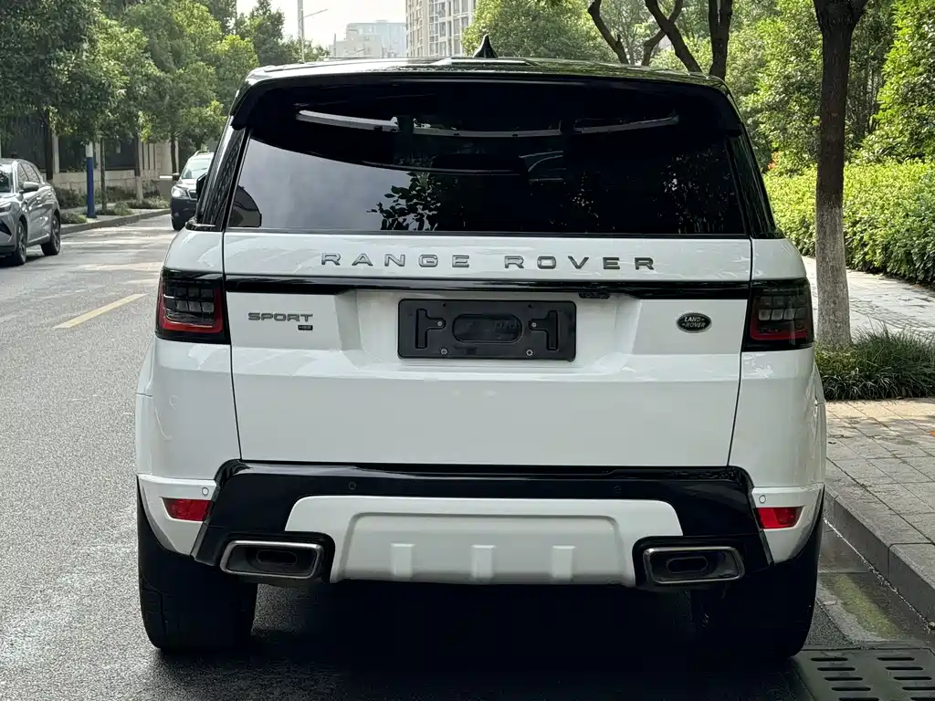 Land Rover Sport 2020 — фото 4