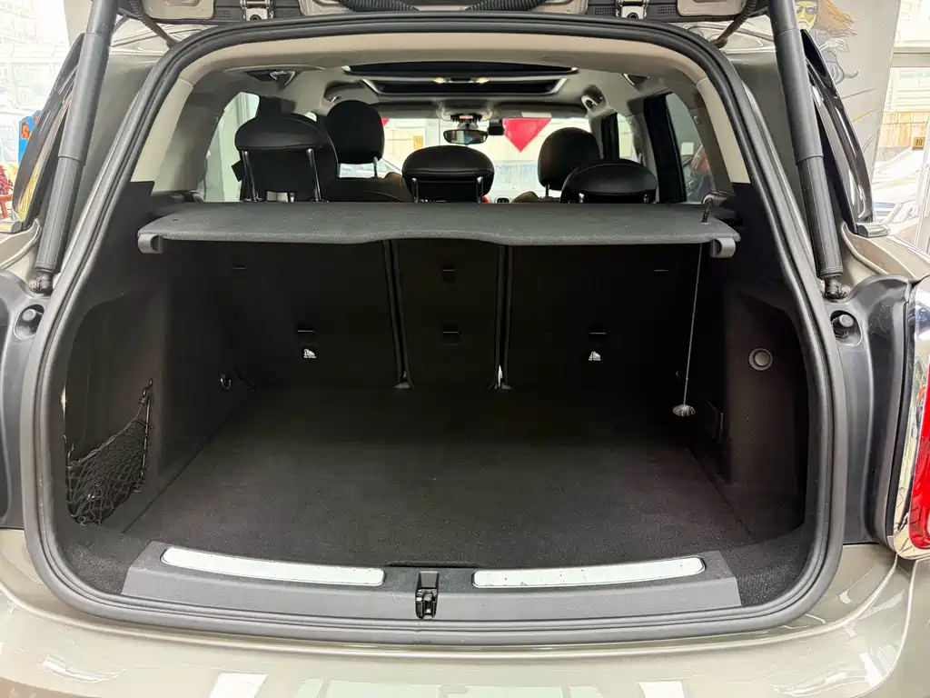 MINI Countryman 2019 — фото 19