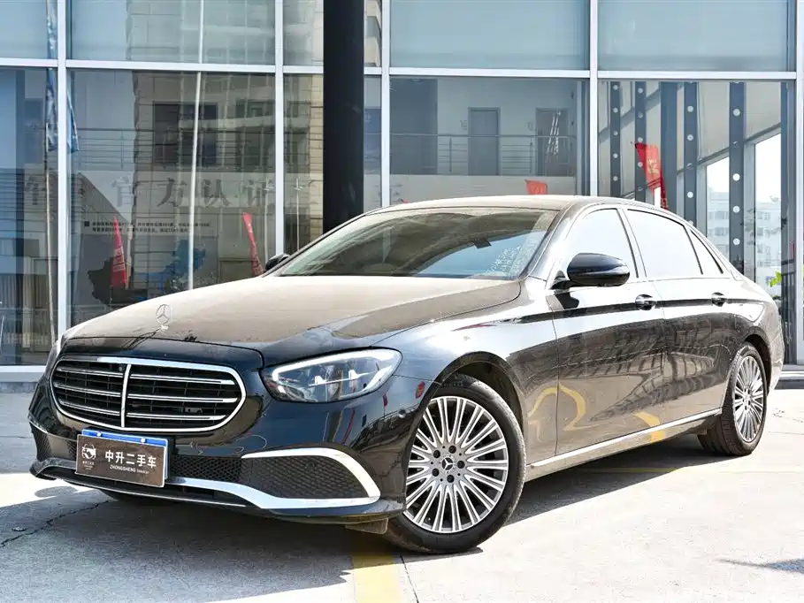 Mercedes-Benz E-Class 2023