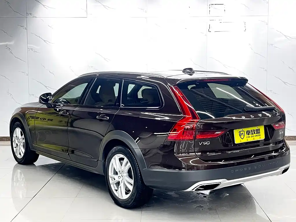 Volvo V90 2019 — фото 6