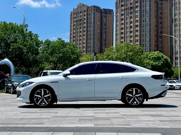 Volkswagen Lamando 2024