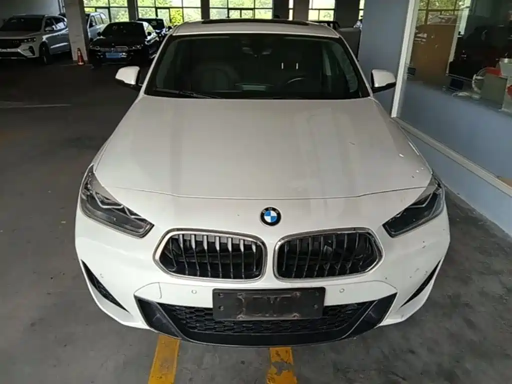 BMW X2 2023 — фото 3