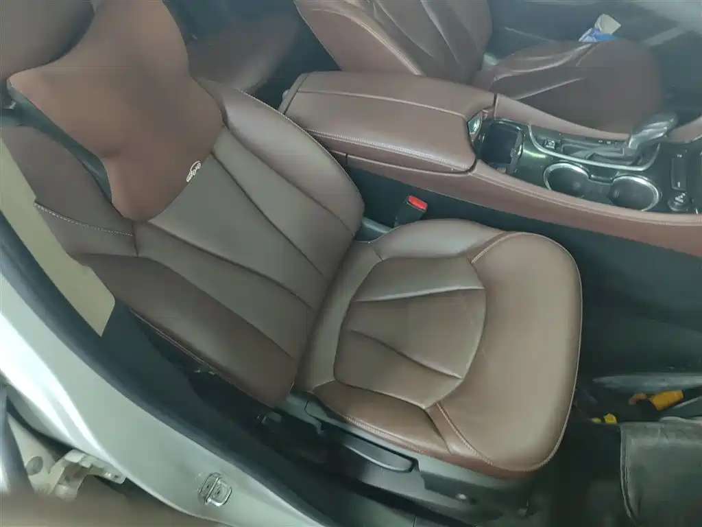 Buick Envision Plus 2019 — фото 20