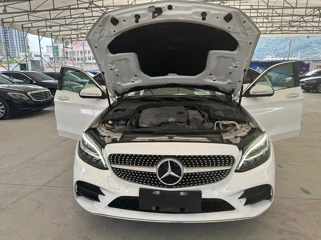 Mercedes-Benz C-Class 2020 — фото 19