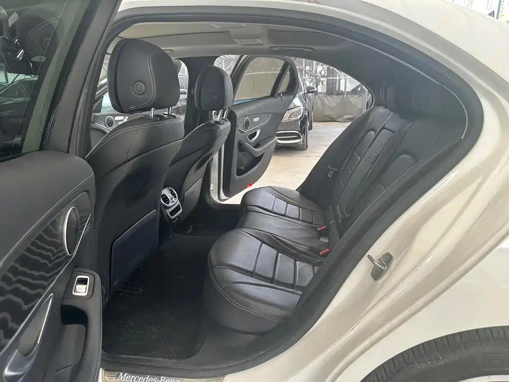 Mercedes-Benz C-Class 2020 — фото 25