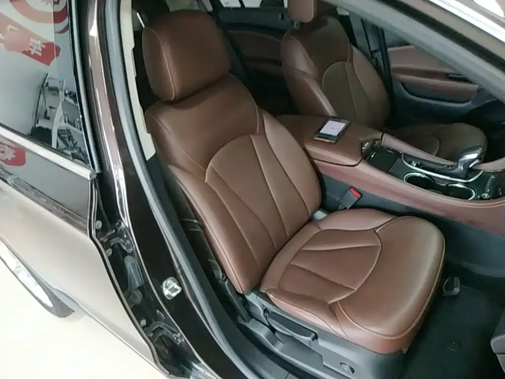 Buick Envision Plus 2020 — фото 25