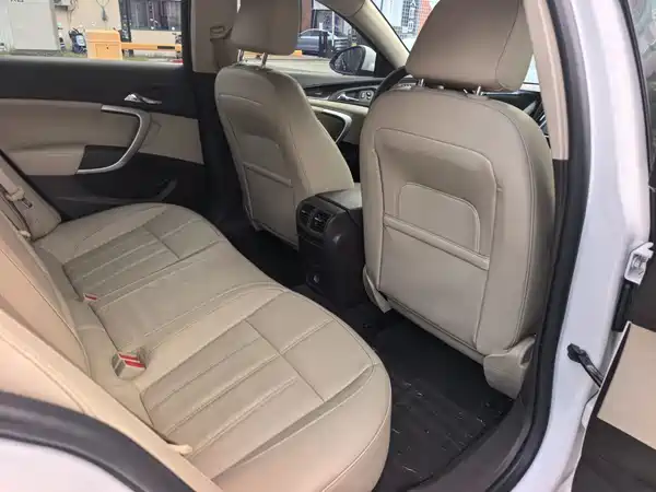 Buick Regal 2016