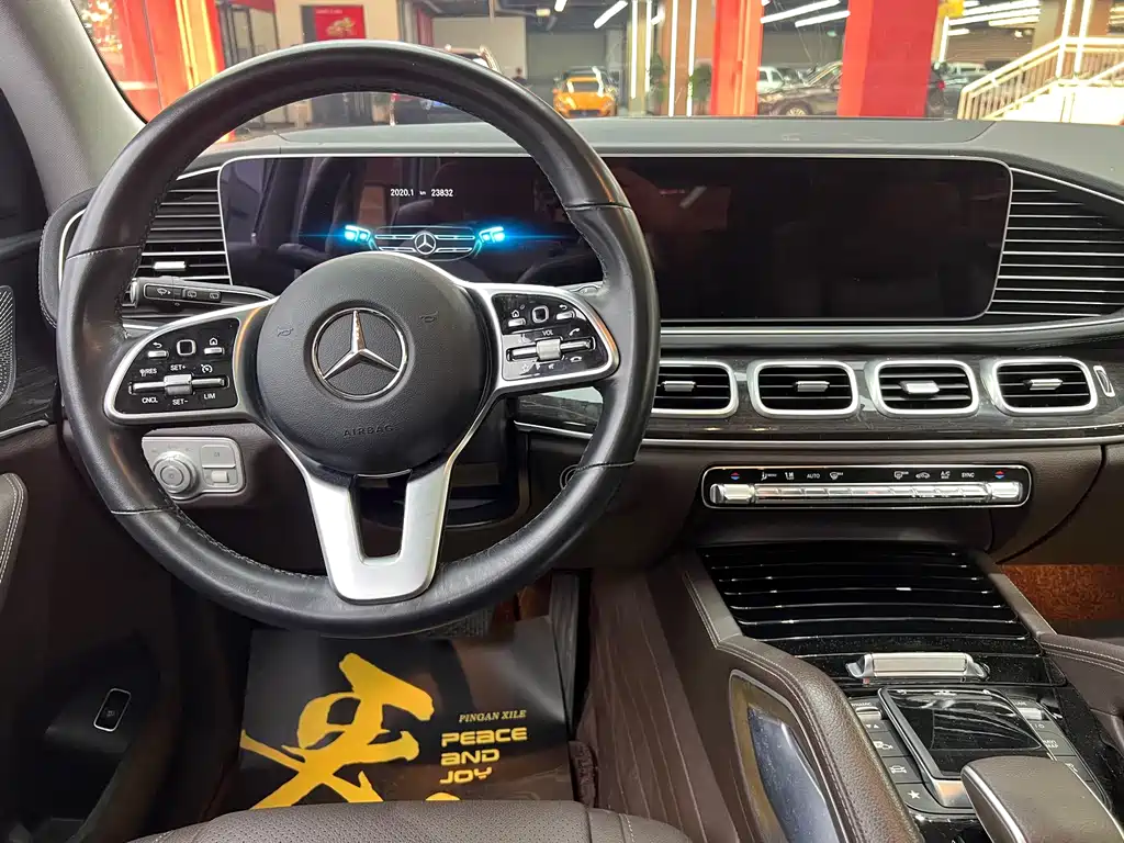 Mercedes-Benz GLE 2023 — фото 13