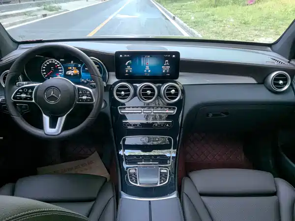 Mercedes-Benz GLC 2022