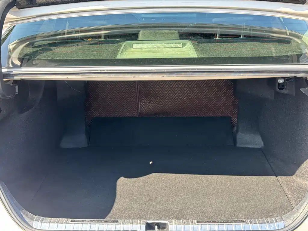 Toyota Camry 2020 — фото 23