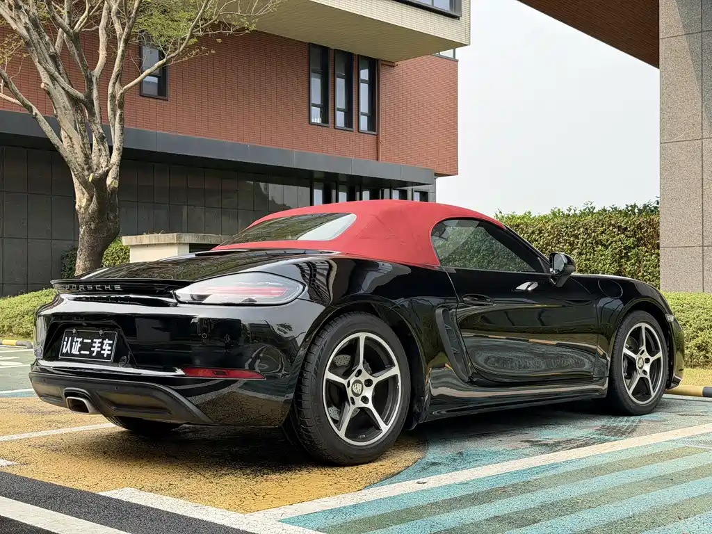Porsche 718 2020 — фото 2