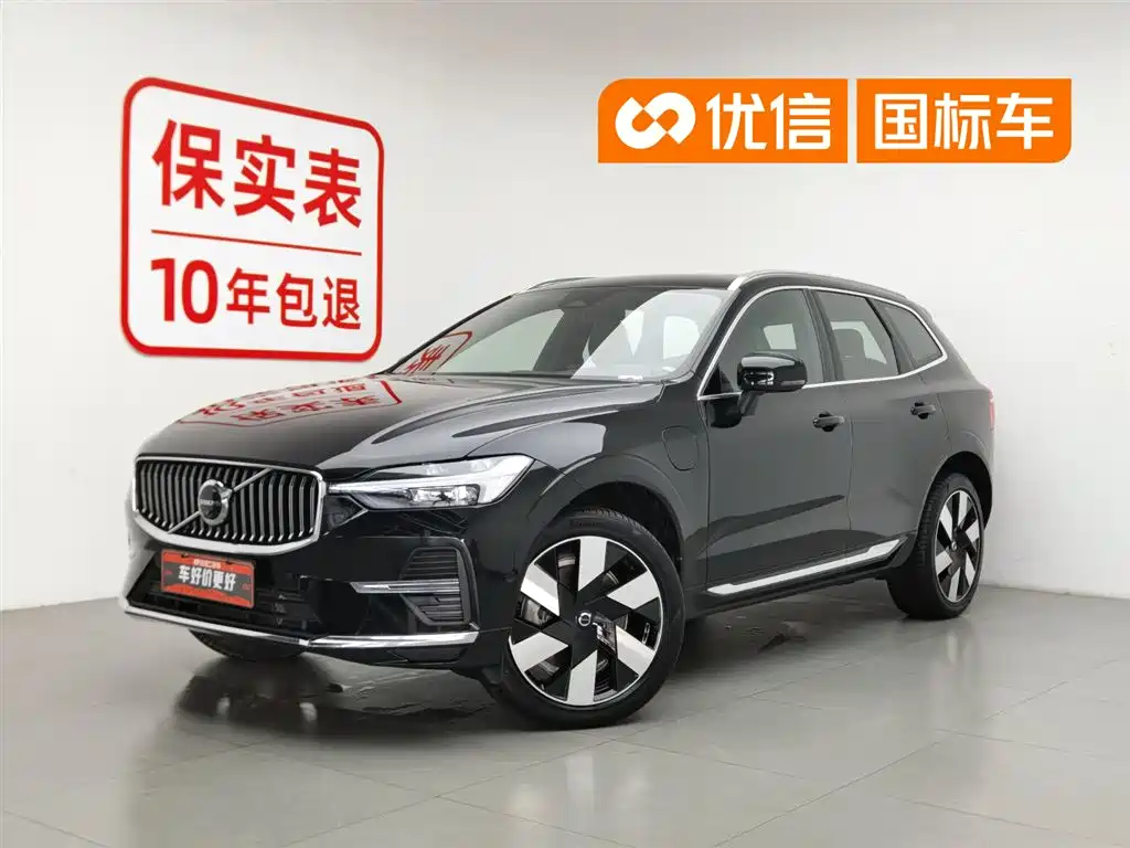 Volvo XC60 PHEV 2024