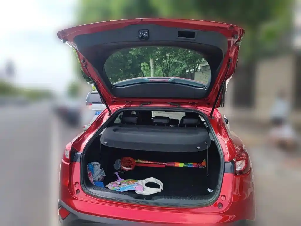 Mazda CX-4 2019 — фото 10