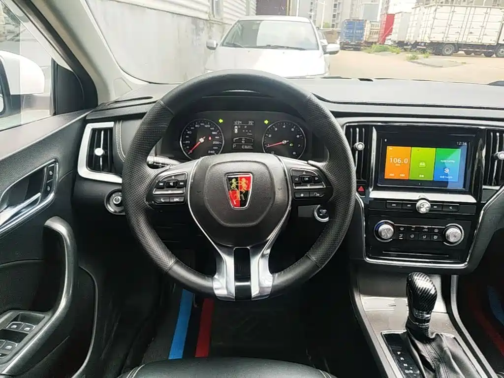 Roewe i6 Classic 2018 — фото 11