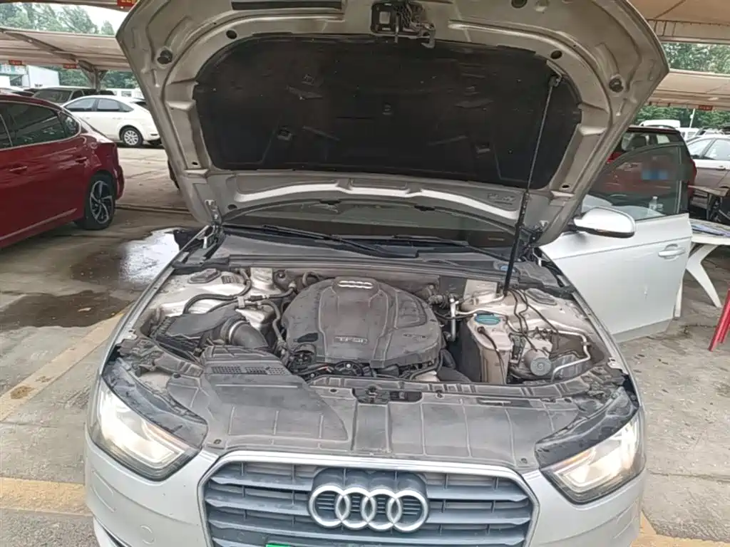 Audi A4L 2015 — фото 20
