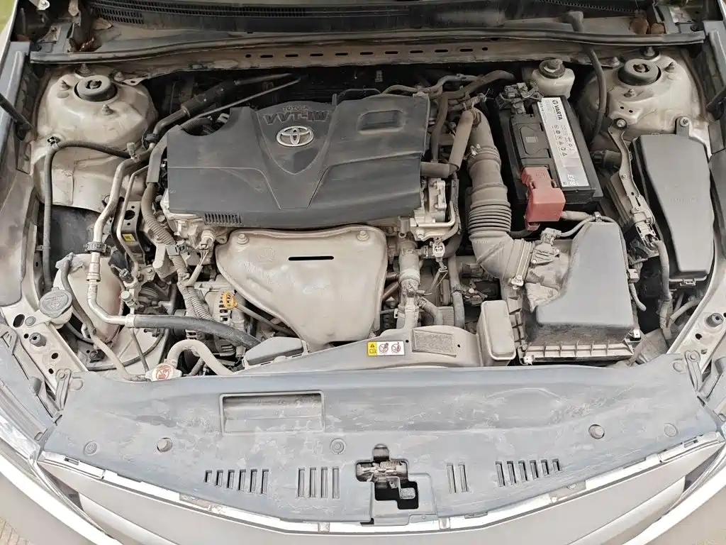 Toyota Camry 2018 — фото 11