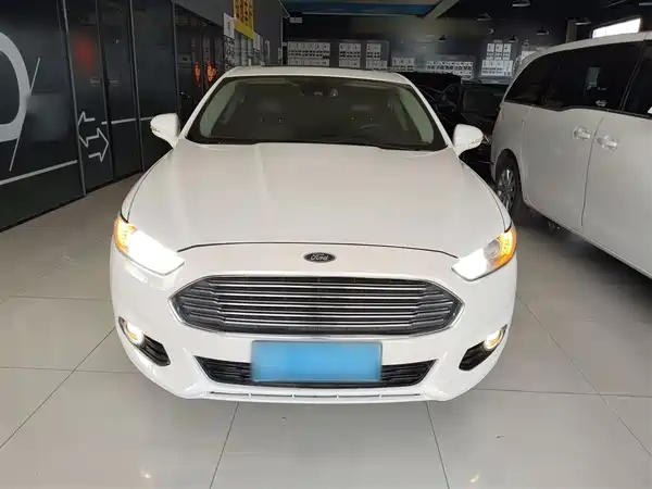Ford Mondeo 2013