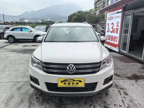 Volkswagen Tiguan 2012