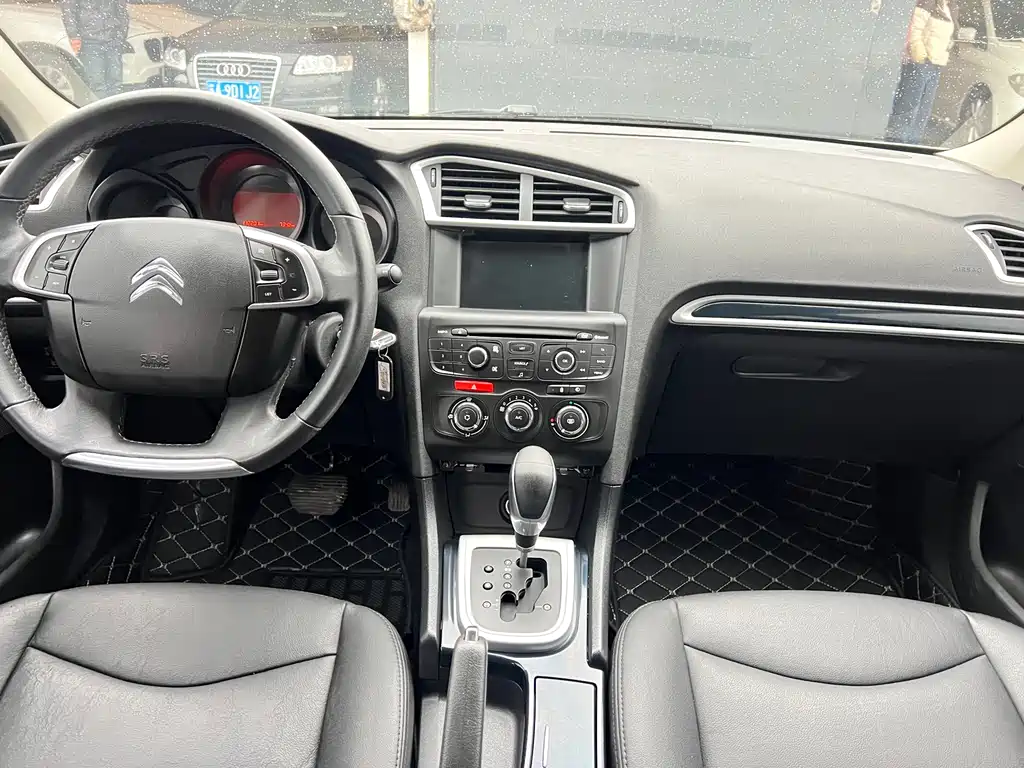Citroen C4L 2015 — фото 14