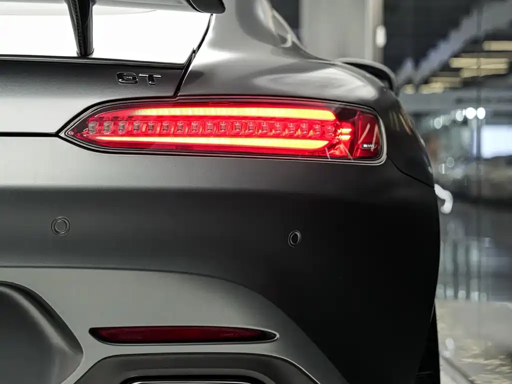 Mercedes-Benz AMG GT 2018 — фото 16