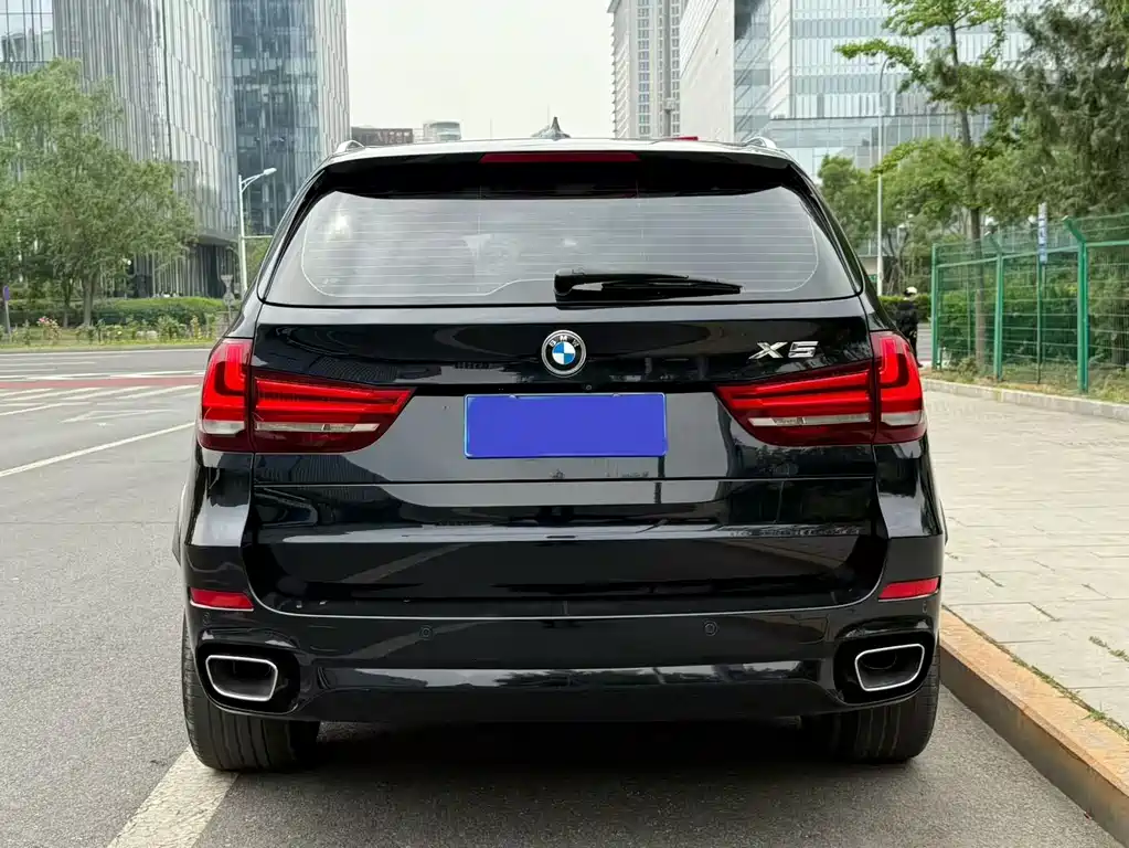 BMW X5 2018 — фото 15