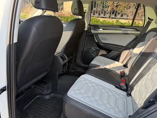 Volkswagen Tayron 2023