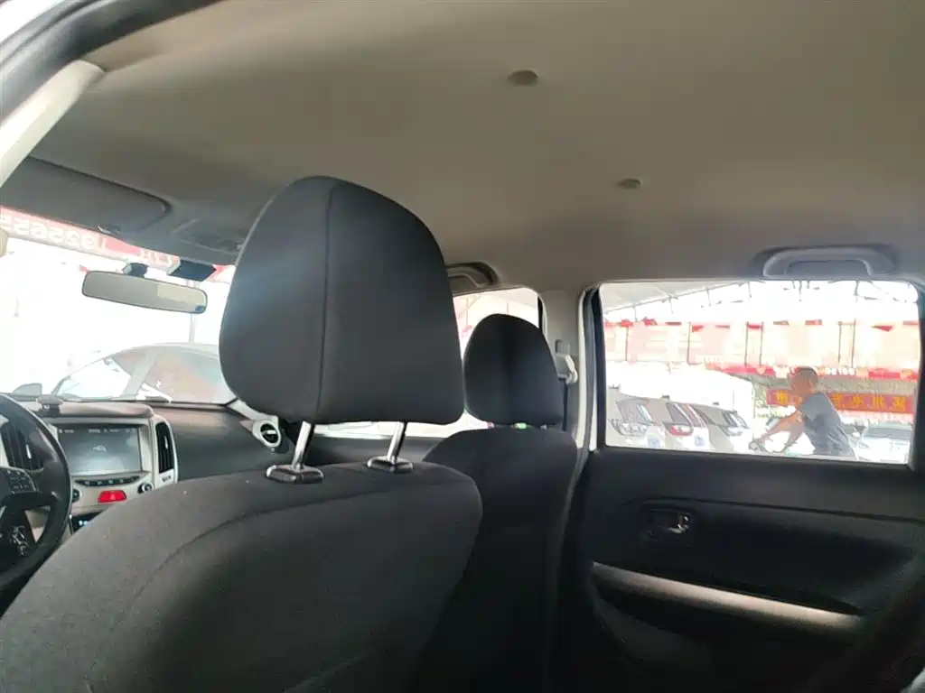 Haval H1 2017 — фото 18