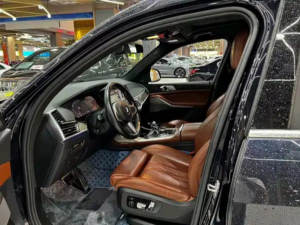 BMW X7 2020