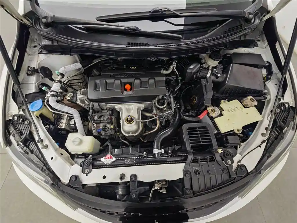 Honda Jade 2016