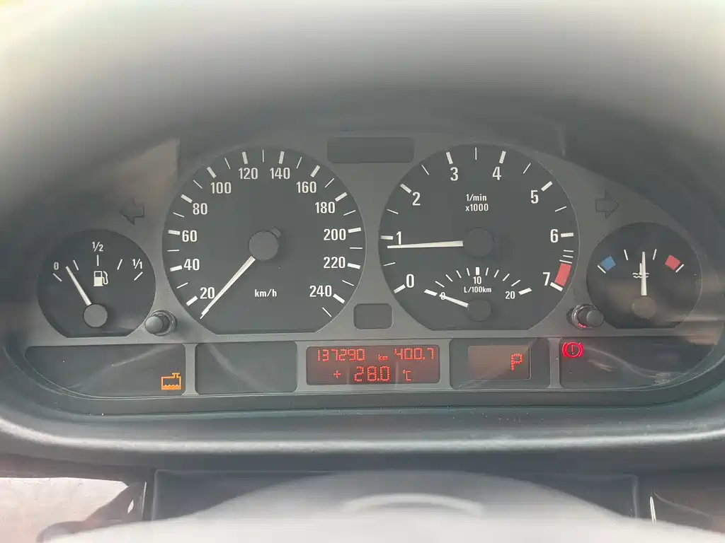 BMW 3 Series 2005 — фото 9