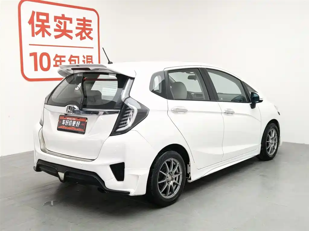 Honda Fit 2016 — фото 2