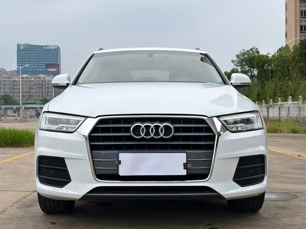 Audi Q3 2017 — фото 2