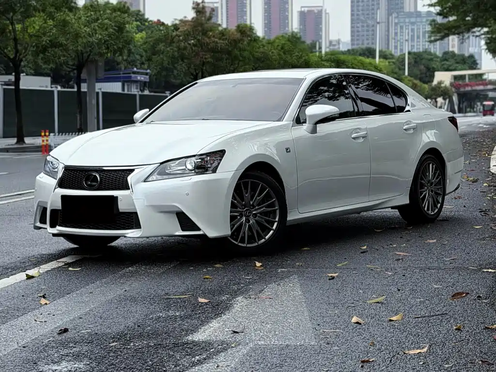 Lexus GS 2013 — фото 1
