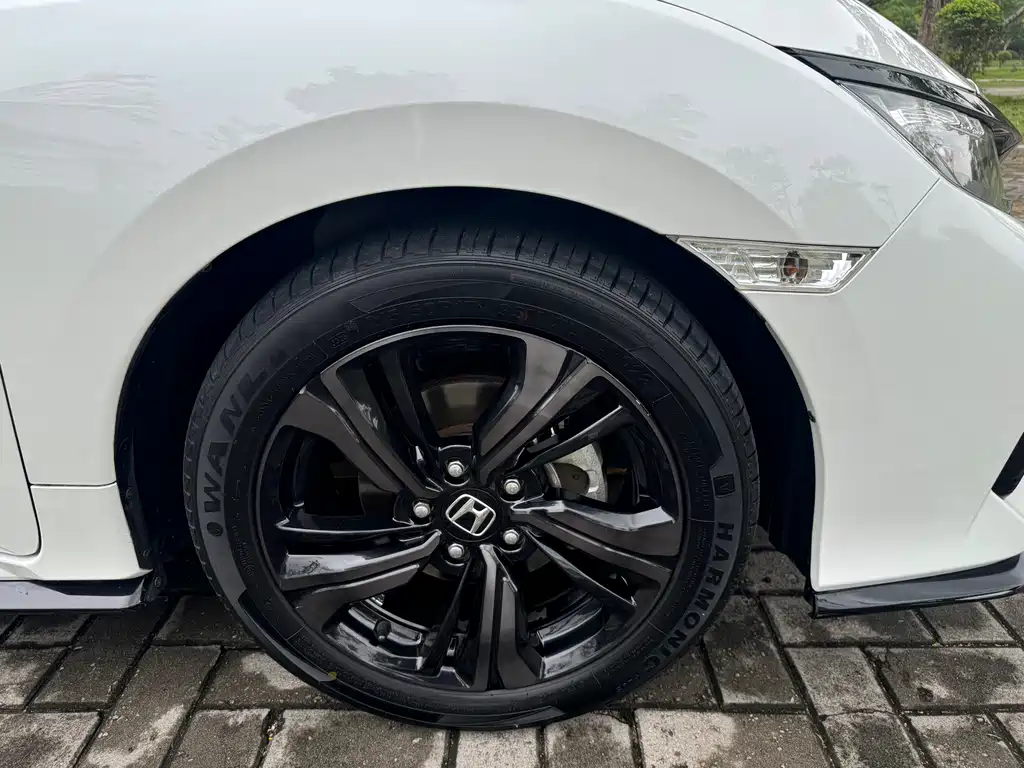 Honda Civic 2022 — фото 17