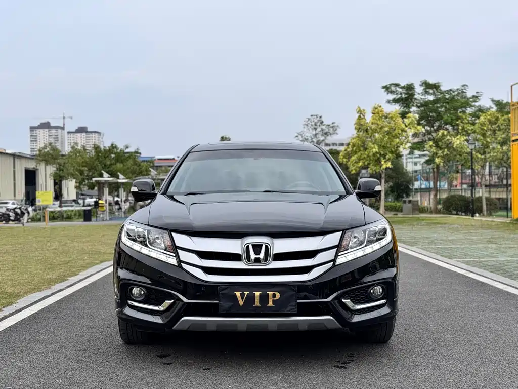Honda Crosstour 2016 — фото 2