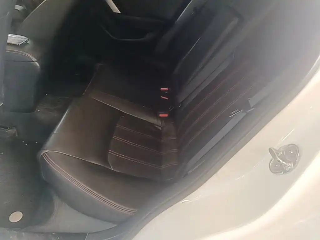 Mazda CX-4 2018 — фото 17