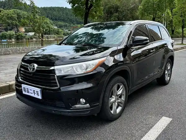 Toyota Highlander 2016