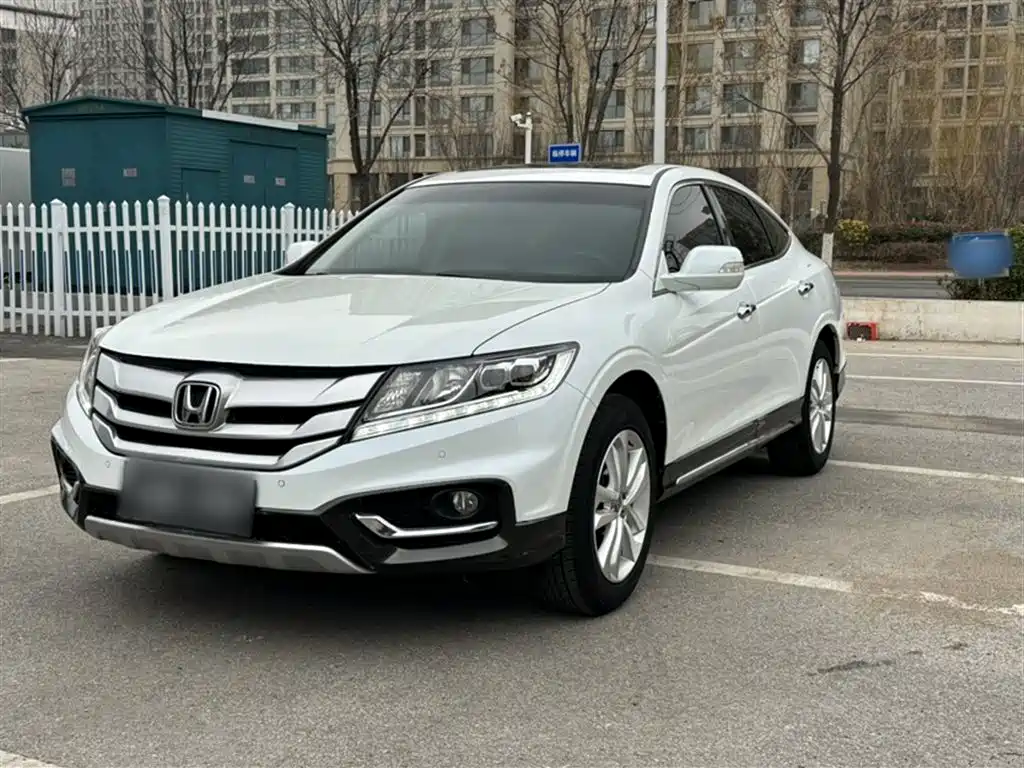Honda Crosstour 2015 — фото 17