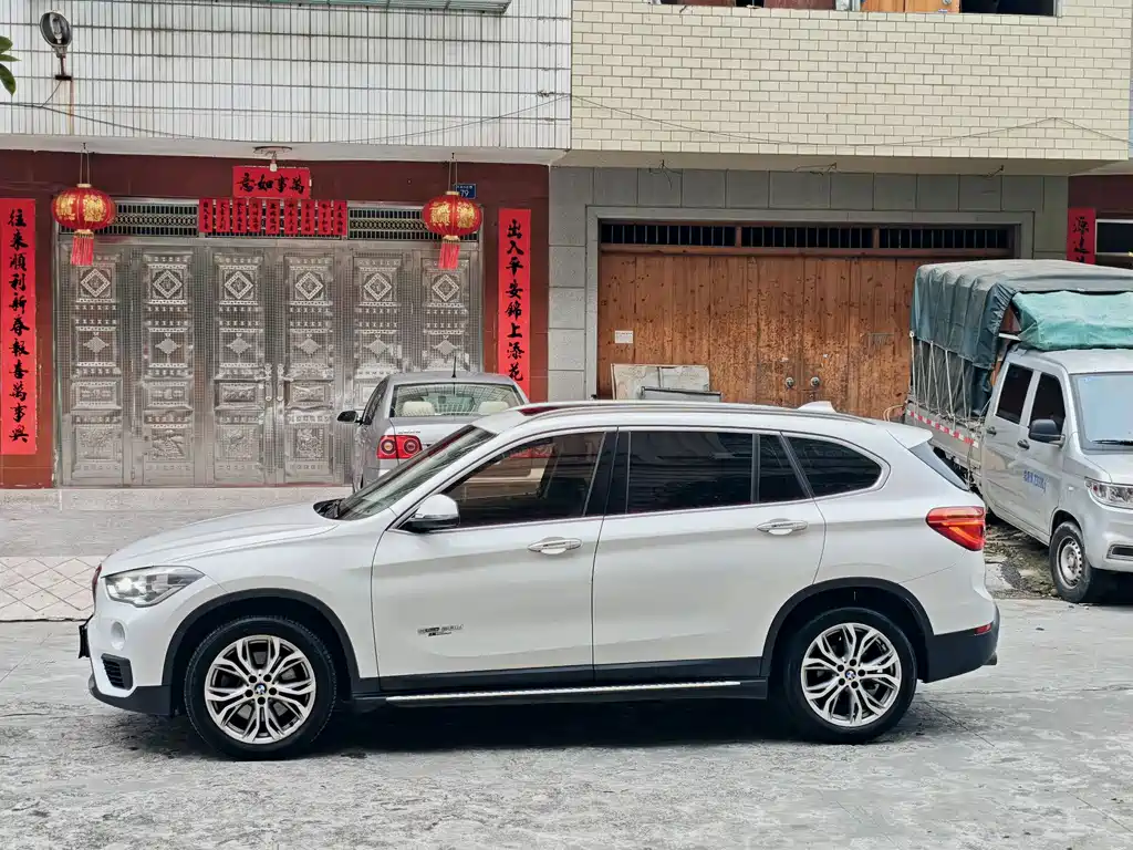 BMW X1 2018 — фото 17