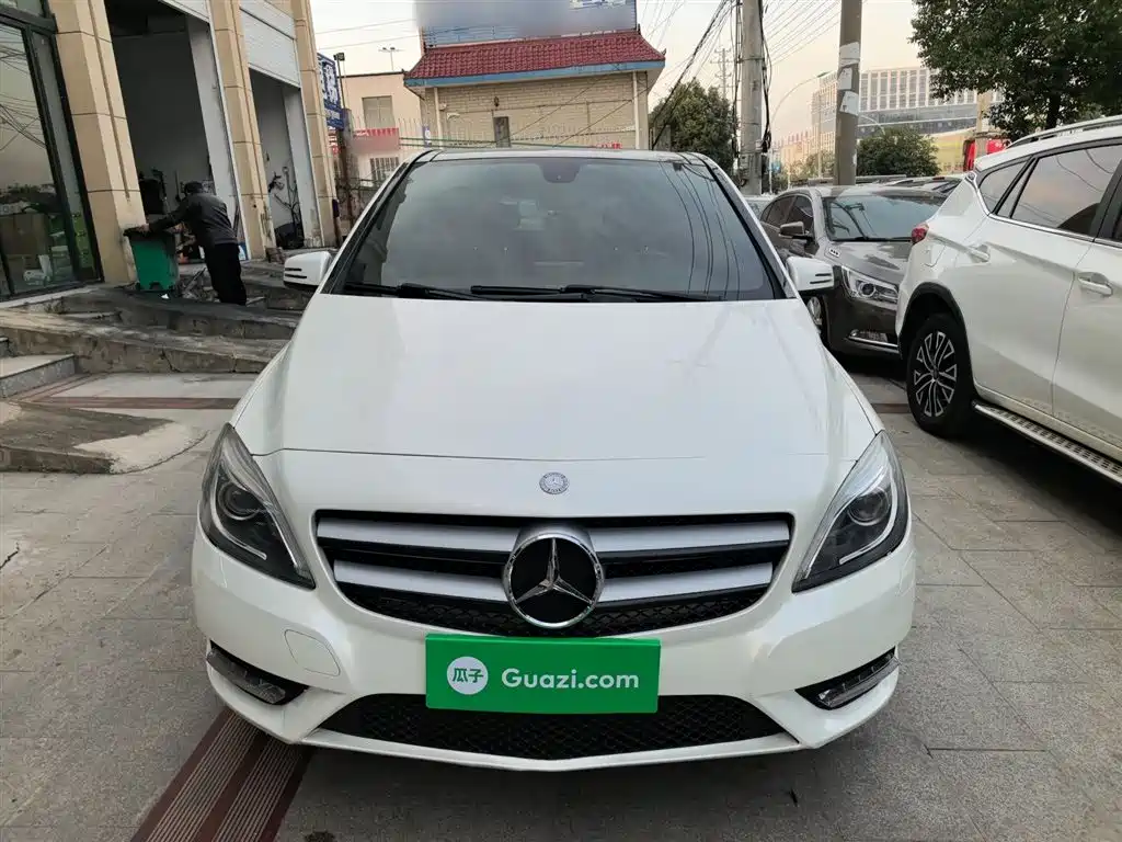 Mercedes-Benz B-Class 2015 — фото 3