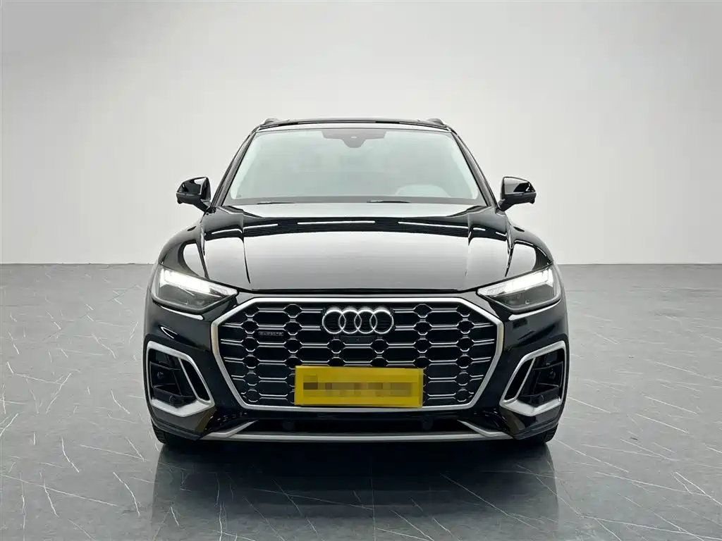 Audi Q5L 2023 — фото 2